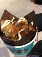 Cinnabon food