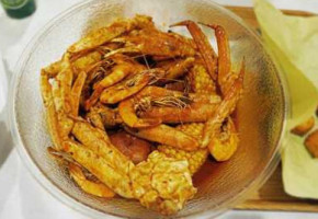 Papas Crab Cajun Seafood food