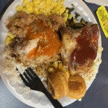 Doc's Barbeque Comida