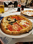 Antica Pizzeria Ciro food