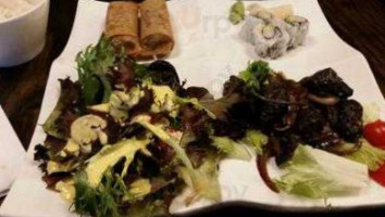 Sachi, Sushi, Thai And Asian Cuisine food