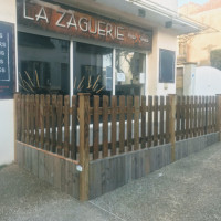 La Zaguerie food