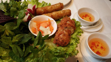 Kim Anh food