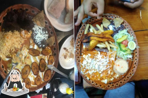 Xcatan Marisquero Familiar food