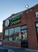 Falafel Dream outside