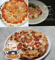 La Villa, Pizzeria E Tavola Calda food