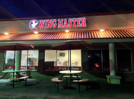 Wing Master inside
