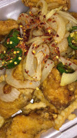 Kajun Seafood And Wings food