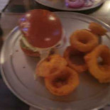 Burger It Up Comida