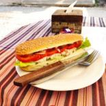 Garage Battambang Sandwich Bread Buns Comida