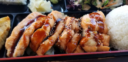 Kiku Sushi food