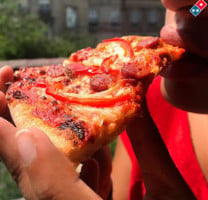 Domino's Pizza Liévin food