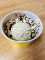 Five Fx Ice Cream inside