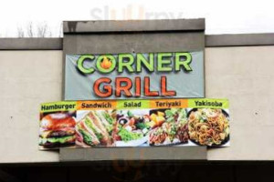 Corner Grill food