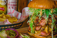 Red Dog Saloon Clapham food