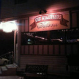 Gee Willickers Exterior