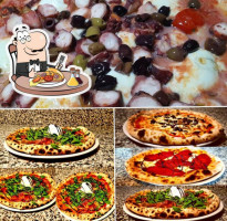 Al Camarillo Pizzeria food