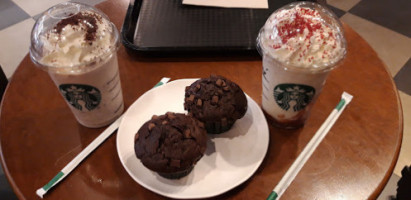 Starbucks Cascai Shopping food