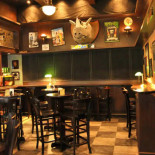 Rhino Pub À l'intérieur