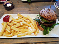 Burgerado food