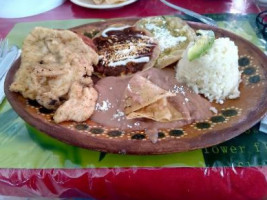 Las Delicias food