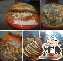 Las Cazuelitas food