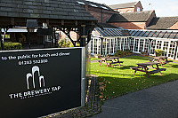 The Brewery Tap outside