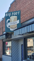 Bigfoot Tavern outside