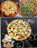 Pizza Henrry food