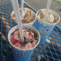 Fosters Freeze food