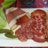 L'authentic Comida