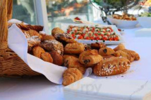 Catering Of Paris food