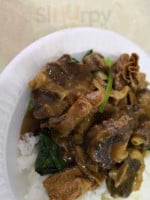 Hua Ji Pork Chop Fast Food inside