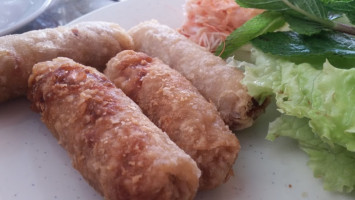 Le Sakura Tarbes food