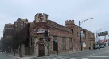 Binny's Beverage Depot Clark outside