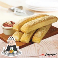 Pizza Hut Coaldale food