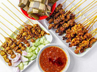 Beh Leh Hainam Satay Lǎo Wáng Shā Diē food