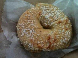 Heartland Kosher Bagels food