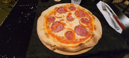 Pizza Vero food