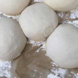 Nabolom Bakery Pizzeria. Comida
