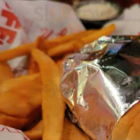 Red Robin Gourmet Burgers And Brews food