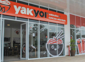 Yakyoi outside