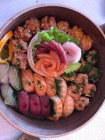 Amaya Sushi Bar And Thai Restaurant food