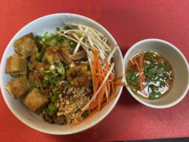 Thai Bite Of Fusion food