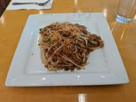 Sweet Basil Thai Cuisine & Bar food