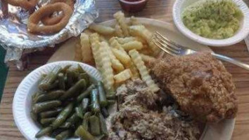 Doug Sauls -b-que Seafood food