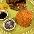 Reyes Barbecue food