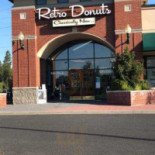 Retro Donuts Exterior