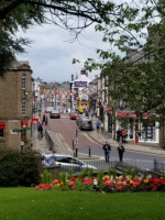 The Swan and Royal outside