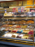 Russo Bakery food